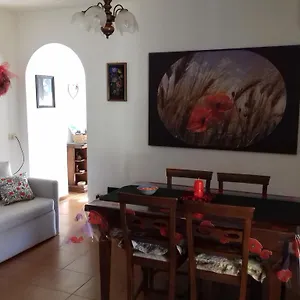 La Casa Di Natalina Querceta